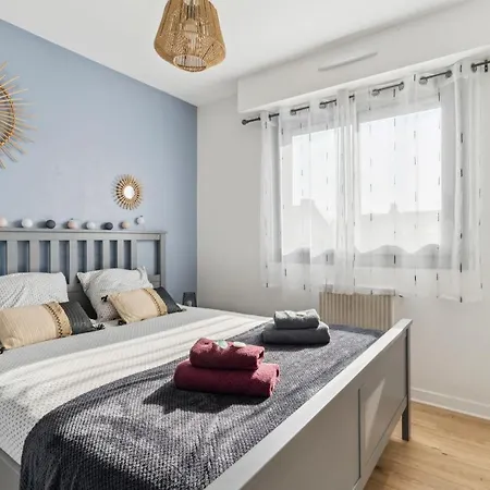 La Jol'nantaise - Proche Tram Ligne 2 & 3 Et Bus